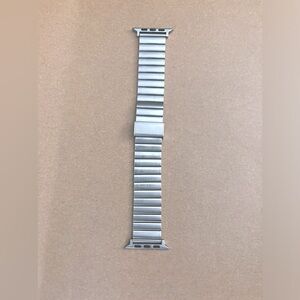 Silver Link Apple Watch Adjustable Strap/Bracelet 42/44/45/49MM Chrome Watch